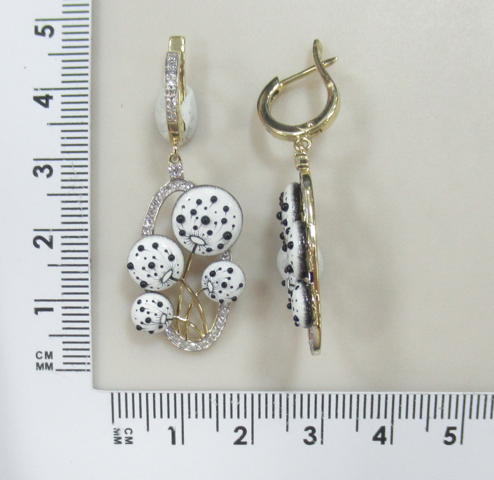 10511-001307 Серьги (Au 585)